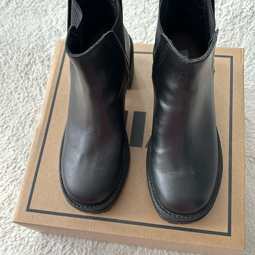 MIA WOMEN BOOTS